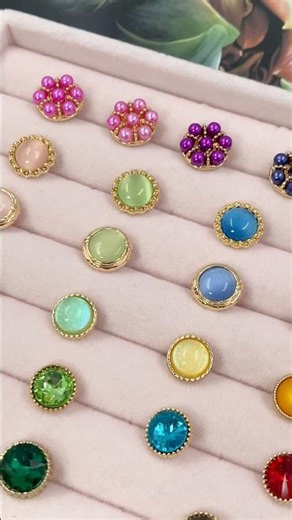 Jewelry for your clothes✨ Выбери свои блузочные пуговки