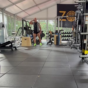 573K views · 35K reactions | 'Til the roof comes off, 'til the lights...