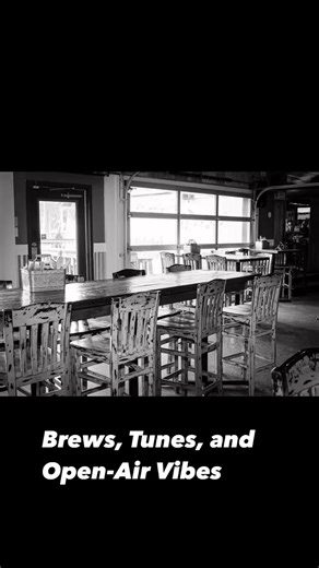 Why just sip at a taproom? Get 22 rotating craft beers that you know & Love, nightly live music, and a deck with garage doors for the ultimate open-air vibe at Froggies. #froggiesvb #shoredrivevb #craft #beer #craftbeer #Virginia #Beach #virginiabeach | Froggie’s