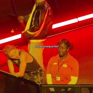 Jimin Concert Moments: Strong Security & Fan Reactions