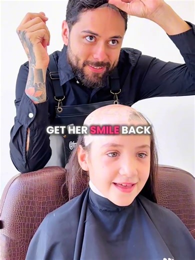 Barber SUPRISES Girl with New hair #shorts