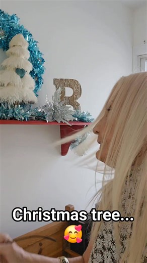 Christmas tree... 🥰 | Tracee Lee