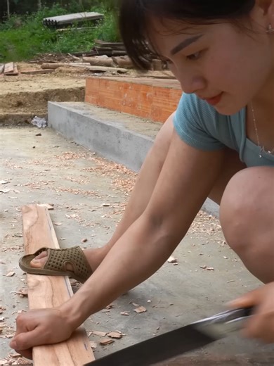How to Make a Wooden Bed: Essential Carpentry Skills