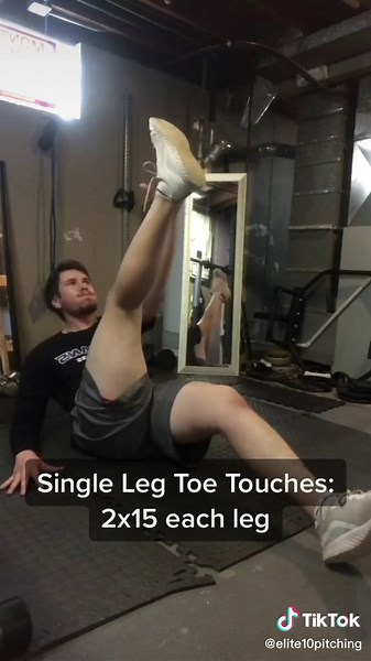 Pitching Core Workout for Improved Strength