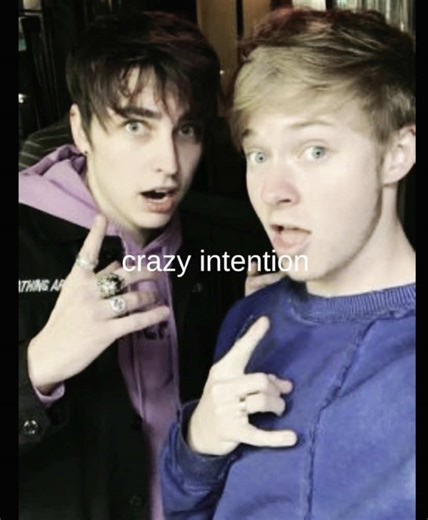 Sam and Colby's Hilarious Tomato Challenge!