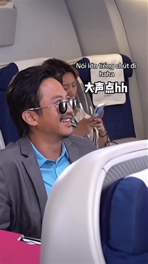 Vợ làm tiếp viên máy bay, chồng hành khách khó tính