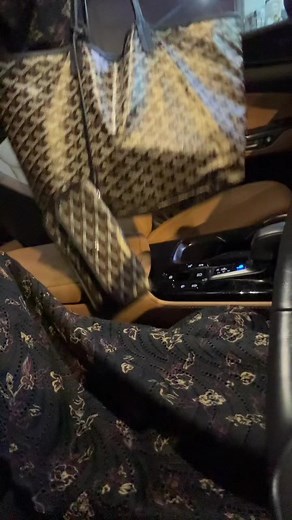 رواء عبايـه على TikTok