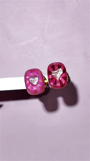 🌸COSCELIA🌸 on Instagram: "Say no to uniformity, Valentine's Day nail art should be unique🌟#valentinenails #cateyenails #naildesign #nailpolishlove"