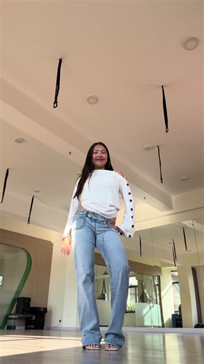 dolly (@yoursdollyy)’s videos with original sound - The Wings