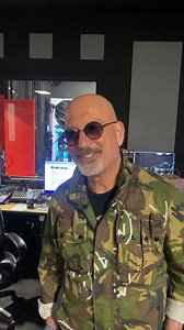 728 reactions · 162 shares | We're just ONE  MONTH  AWAY  from Howie Mandel live at The Paramount! Get your tix NOW for his May 16 show and get ready to laugh! 藍 : https://bit.ly/HowiePAC | Paramount Arts Center | Facebook