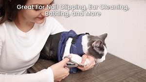 Watch Zagie Cat Grooming Bag Video Introduction on Amazon Live