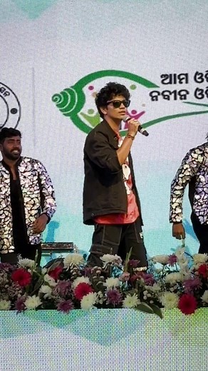 Sailendra Samantaray | Performing live, keeps me alive 🐼🎙️ #Sailendra #vibe #live #performance #singing #feelmylove #odiasong #trending | Instagram