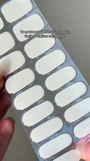 Manucure maison : Simple et rapide avec des patchs en gel