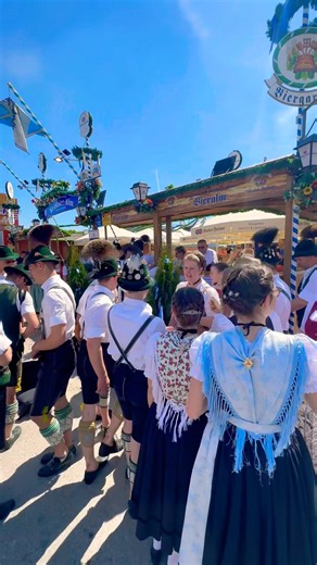 🎉 Münchner Frühlingsfest 2026 🎡📍Munich, Germany 📅 Friday, April 17 – Sunday, May 10, 2026