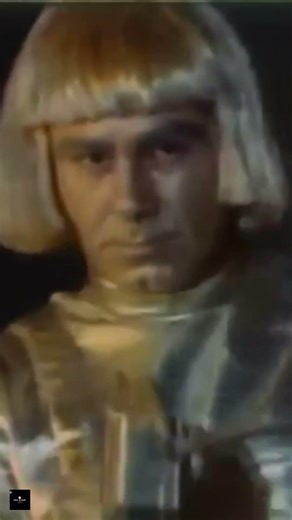 Trapped by an Invisible Lethal Energy Screen ⚡🤖 | War of the Robots (1978)