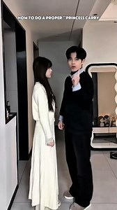 How to do the PERFECT Princess Carry! 👸🏻💪 #Shorts