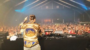 326K views · 636 shares | Monday? No sorry i just serve beats & techno. All you can eat, but bring your own mayonaise  | Reinier Zonneveld | Facebook