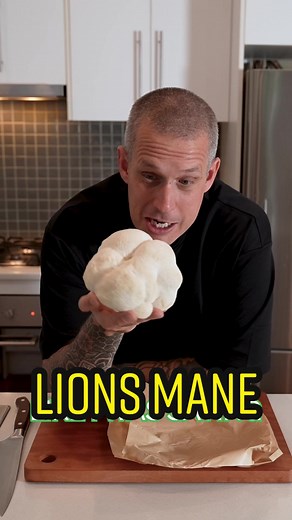 Pan Seared Lions Mane Mushroom 🍄 #mushrooms #cooking #food #foryoupage