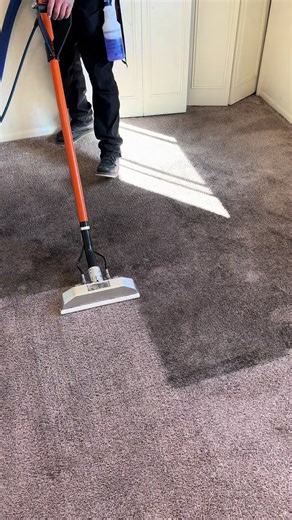 Come and steam clean some seriously dirty carpet with me. Carpet cleaning asmr! 🔸⭐️⭐️⭐️⭐️⭐️’S ✅ BBB- A Rating 🚐-TRUCK-MOUNTED EQUIPMENT💨🫧 ✅OVER 450 - 5 STAR REVIEWS ON GOOGLE. 🔸14 YEARS OF EXPERIENCE. ✅ECO FRIENDLY. 🔸LICENSED & COMMERCIAL INSURED. ✅PET & KID FRIENDLY SOLUTIONS. 🔸FAMILY OWNED & OPERATED. ✅CLEAN & PROFESSIONAL. 🔸MARK TAYLOR APARTMENT’S PREFERRED VENDOR.(Holding over 5 properties in the AZ) ✅GREYSTAR MANAGEMENT PREFERRED VENDOR. 🔸AMC APARTMENT CONSULTANTS PREFERRED VENDOR.