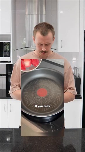 Strawberry Jam Applications for our Built By Basics Challenge are now live comment “PRIORITY” and I’ll send you the details Recipe: 340g/12oz Frozen Strawberries 2tbsp Chia Seeds Macros & Calories (for entire thing) 7g P | 39g C | 7g F 239kcal Credits to @tastyiri_en I added a sneaky bit of zero calorie sweetener to it… was a game changer! | Ben Moore