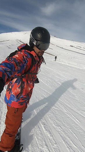 Snowboarding in Valle Nevado, Chile