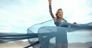 Kelsea Ballerini - Peter Pan - Official