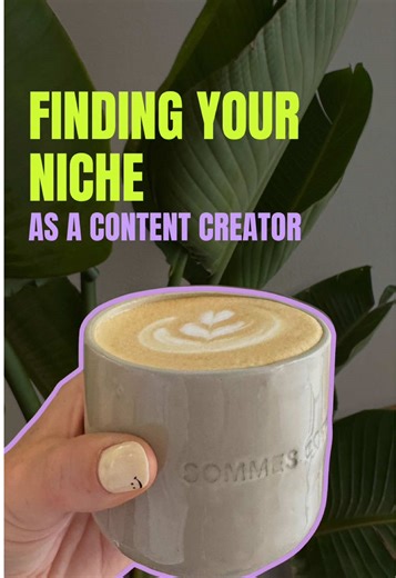 Let’s talk “finding your niche” as a content creator! While I do agree its important to find what areas you love to work in as a content creator, it can also limit you if you only stick to one! Personally I just love creating content, whether thats for a food brand, beauty, wellness or any other industry. I definitely have areas I prefer to work in, but I always welcome the challenge of creating something new. So the next time you hear that you “have” to niche down as a content creator remember,