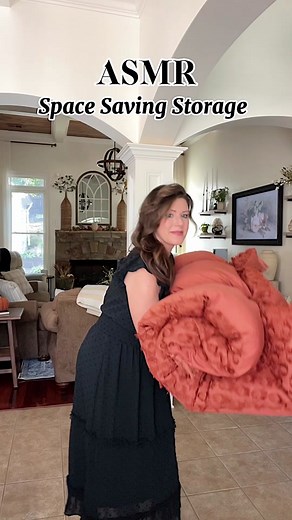 Space saving storage idea for bulky items. These vacuum seal bags from @vacwelbags makes storing out-of-season clothing and bulky items so much easier. Just stick items in the bag, zip shut, suck the air out with your vacuum hose and done. Im saving so much storage space! #hometipsandtricks #storagetipsandtricks #tiptock #tipsforstorage #howtoorganizeyourhome