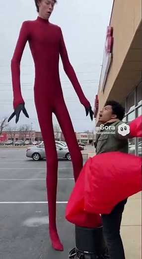 There’s a Real Person Inside the Wacky Wavy Tube Man 😳🌀