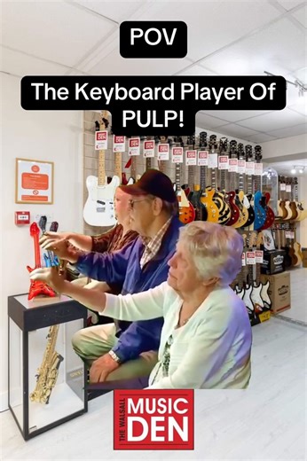 POV: You’re the Keyboard Player in PULP 🎹😂 #bandlife