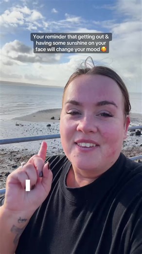 Your Sunday sign to get out, the skies are blue and the sun is even peaking through! Getting some sun on your face will change your mood, I promise! Happy Sunday 🥰🥰 #sunday