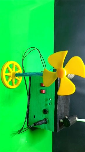 Easy to Make Moving Fan || Science Project Video #easytomake #ideas #tech #technology