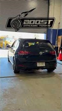 Golf R tuning crackling exhaust sounds 🔥 #vwgolf #tuning