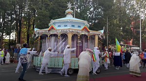 100K views · 16K reactions | ከተራ በአዲስ አበባ ቪዲዮ ዘገባ፤ ሰሎሞን ሙጬ ከአዲስ አበባ | DW Amharic | Facebook