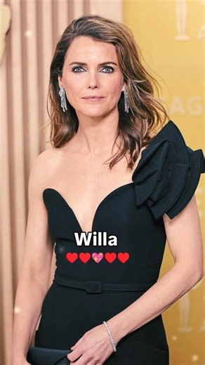 Keri Russell’s Daughter Willa♥️Makes Debut in Louis Vuitton show| #shorts #LouisVuitton #Parisshow