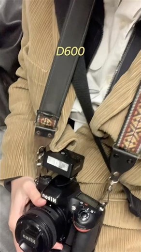 I Tried Nighttime Photography With a 10-Year-Old DSLR