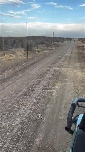 ​How to lay fence line solo 🤠