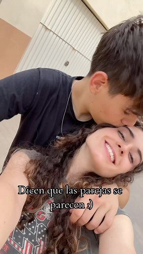 Clau 🌸 on Instagram: "Que opinaissss???🙃"