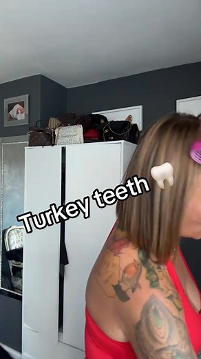 She was NOT expecting that! 😱 Instant brightening. Targets surface stains. One strip. Most strips do one thing. V34 Whitening Strips do two. They combine: 🟣 V34 Colour Correction for immediate cosmetic brightness. ⚪ PAP Whitening to target surface stains. Short 30 minutes application. See the difference for yourself! | Hismile