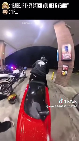 S1000RR vs Cops: A Thrilling Motorcycle Encounter