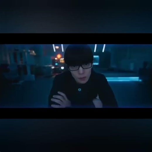 اعلان فيلم ياباني بلو لوك