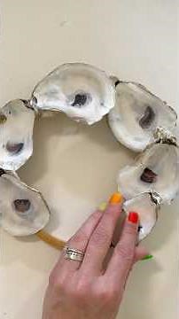 DIY Oyster Shell Wreath | #diy #coastal