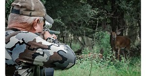 How to Choose the Right Optic for Deer Hunting