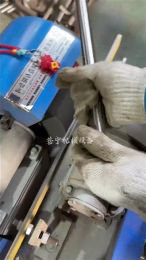 Symmetrical grinding of both sides of the parting line of the hardware tools, #factoryrealshotvideo