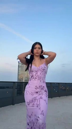 Beautiful Woman with a Seductive Look Aishah Sofey Hermosa Mujer de Mirada seductora @Aishah Sofey #beautiful #woman #hermosa #gril #look