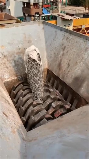 271K views · 815 reactions | Amazing Crashing machine  | Little Welder Crystal Fans | Facebook