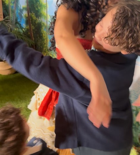 Kimberley Walsh on Reels