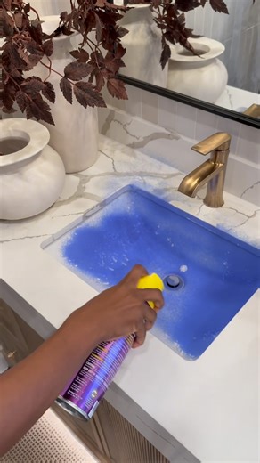 Rue | Home Decor | Lifestyle on Instagram: "💫 Here are some of my favorite cleaning hacks that make cleaning easier. Self cleaners: Purple spray - turns white when clean! It’s perfect for sinks and tubs The pink foam - self cleans your toilet bowl Disposable cleaner tablets - self cleans your garburator or sink drain The Pink Stuff paste - the perfect scrubber for cleaning sinks, pots, stoves, grates etc. https://liketk.it/5diTq #cleaningmotivation #cleaninghacks #cleaning"