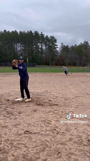 Know the Rules of Baseball Pickoff Moves Explained