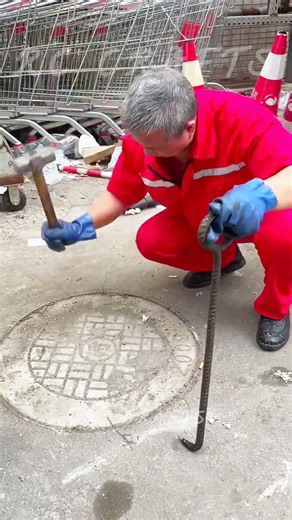 Clever Heavy Concrete Manhole Cover Removal Utility Hacks 🛠️